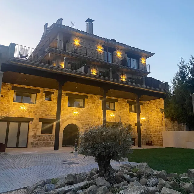 Duruelo Mountain Suites