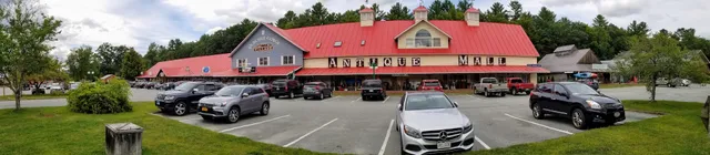 Quechee Gorge Village