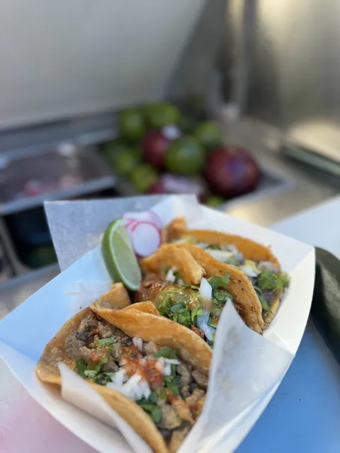 Los Nietos Food Truck