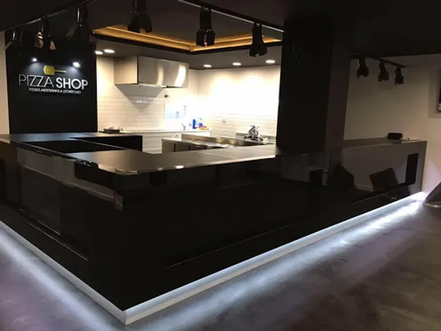 Pizza Shop