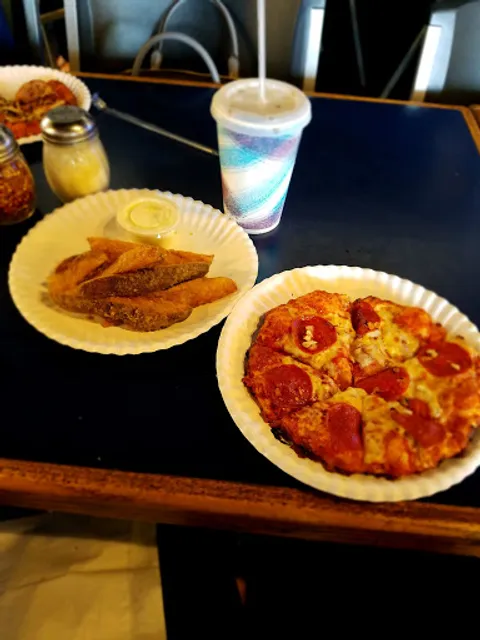 Rusty's Pizza Parlor