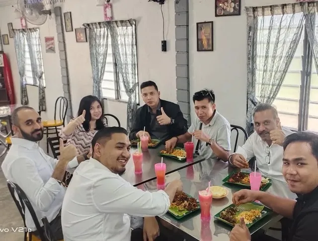 Amma Mess Banana Leaf Restaurant (Halal Food)