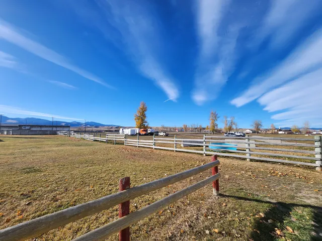 Blue Ribbon Pavilion