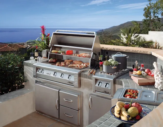 Compton & Son Appliance LLC and Outdoor Living Center