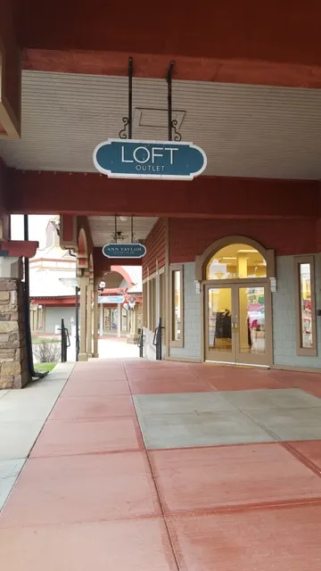 LOFT Outlet