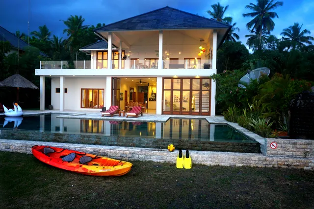 beachhouse west-bali villa
