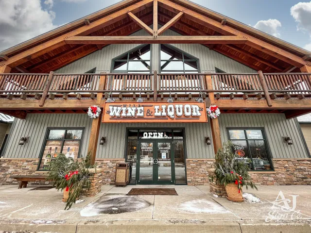 Wild Wine & Liquor