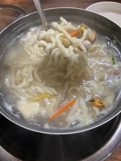 홍두깨칼국수