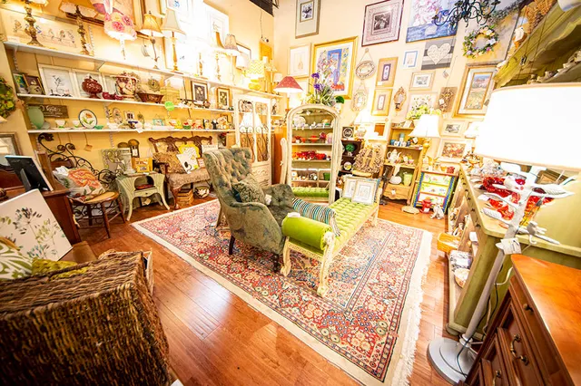 Consign Home Couture