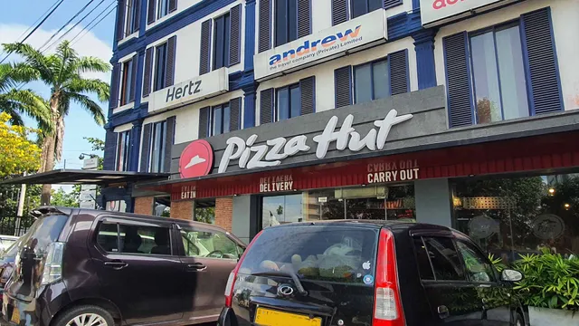 Pizza Hut - Narahenpita