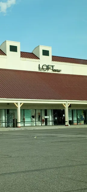 LOFT Outlet