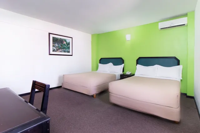 Hotel CHN Monterrey Santa Fe