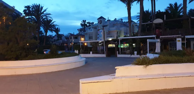 Complejo de Ocio 222