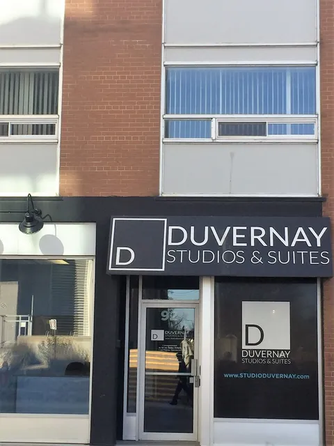 Duvernay Studios & Suites