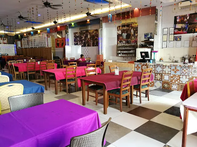 Palace d'India / Maroush