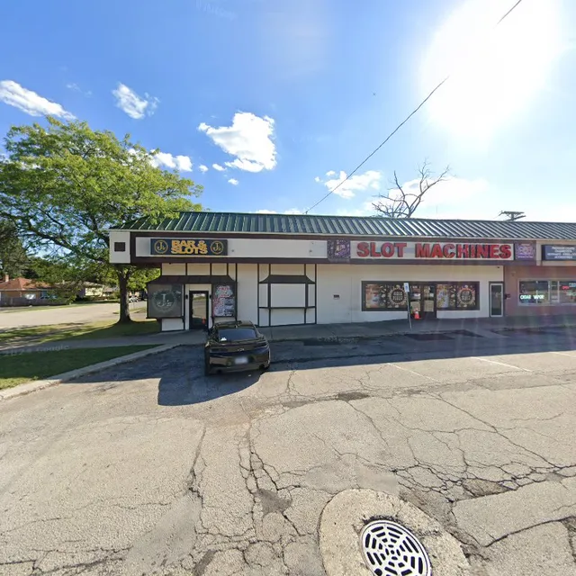J's Bar & Slots