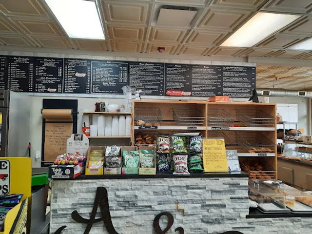 A & B Bagel and Deli