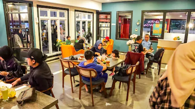 Acclamare Coffee & Companion