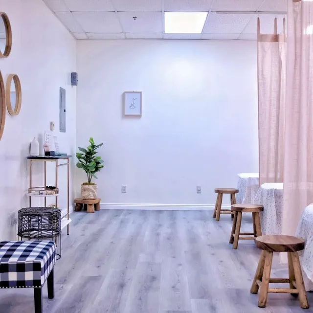 Angel Eyelashes & Nails Studio