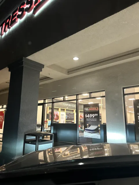 Mattress Firm Lakewood