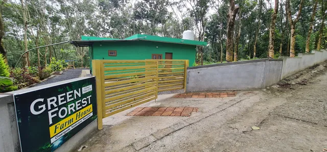 Green forest farm stay