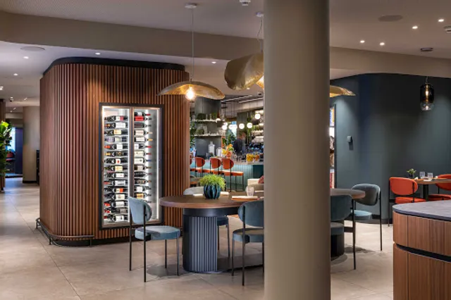 FLAMEL Restaurant & Mixology Bar