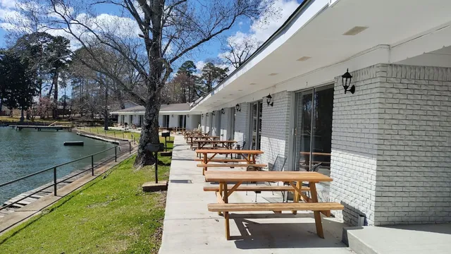 Willow Beach Resort, Hot Springs