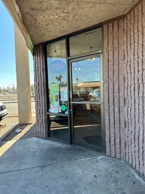 KWAN & WOK CHINESE FAST FOOD