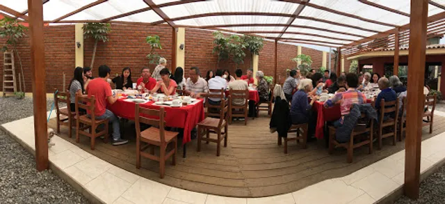 La Huaca Escondida - Chancho al palo