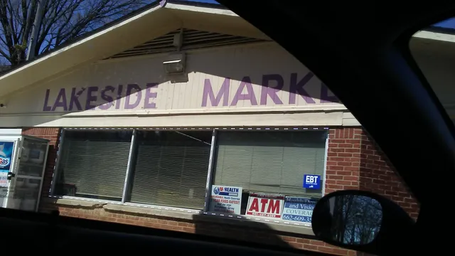 Lakeside Express Market