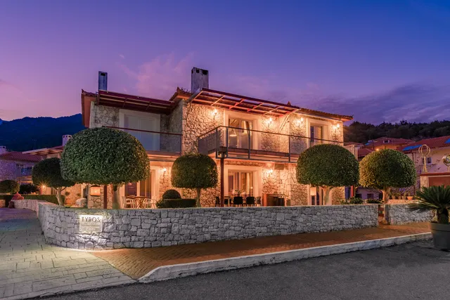 Tyros Boutique Houses Villas