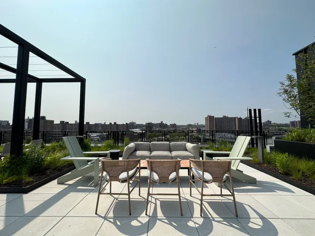 Estela Bronx Apartments