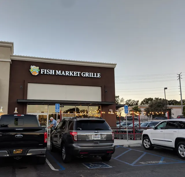 Peninsula Shopping Center