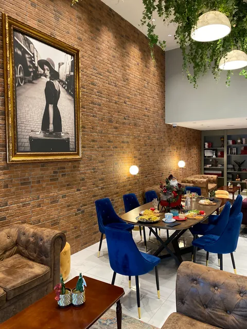 Stazione Centrale Cafe