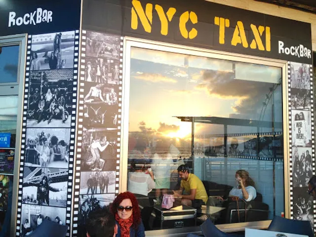 NYC Taxi RockBar