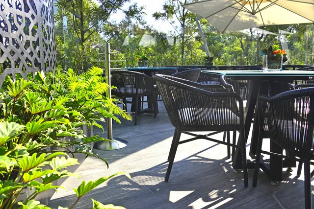 AL BARUK Mediterranean Cuisine & Bar