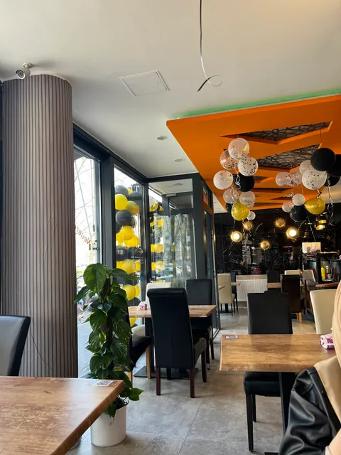 Chef’s Döner & Pizza