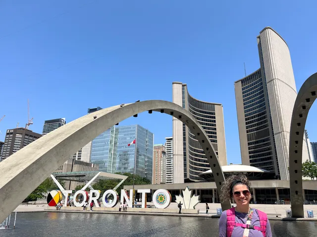 Toonie Tours Toronto | Free Walking Tours, Private Tours, and More!
