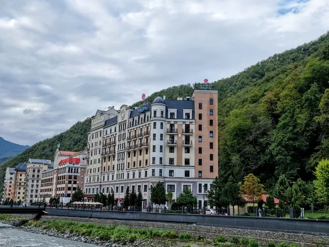 Azimut Hotel Freestyle Rosa Khutor