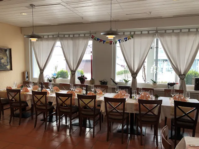 Restaurant Pizzeria Centrum 68, Bruno & Ganimete Sejdiu