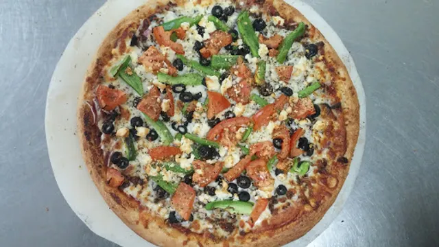 Ana's Pizza & More