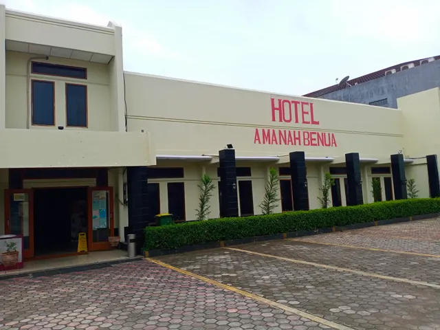 Amanah Hotel