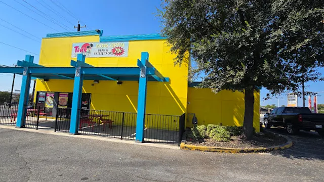 Tia's Taco Hut