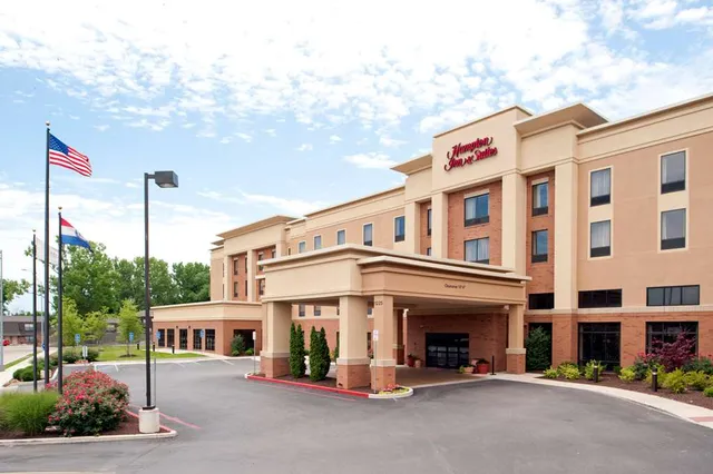 Hampton Inn & Suites Columbia (at the University of Missouri)