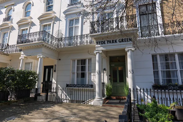 Hyde Park Green Hotel