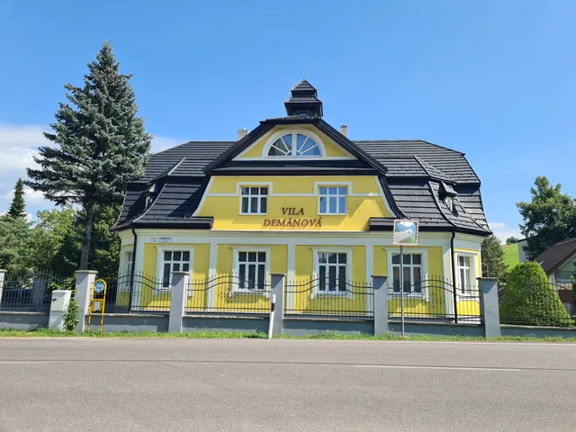 Vila Demanova