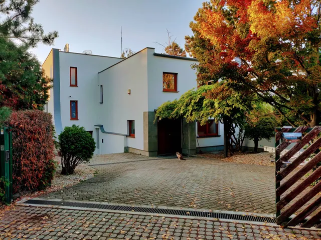 TopSenec - Lakeside Home