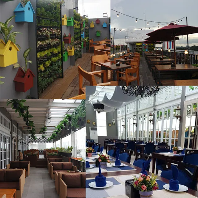 Equatore Rooftop Cafe