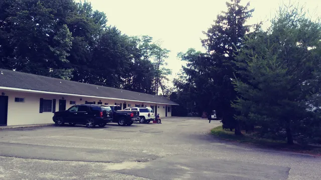 Holmdel Motor Inn