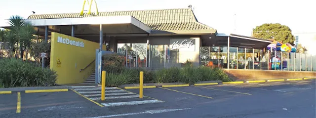 McDonald's Mountain Highway